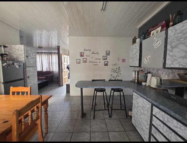 3 BEDROOM HOUSE FOR SALE IN VANDERBIJLPARK SE 6
